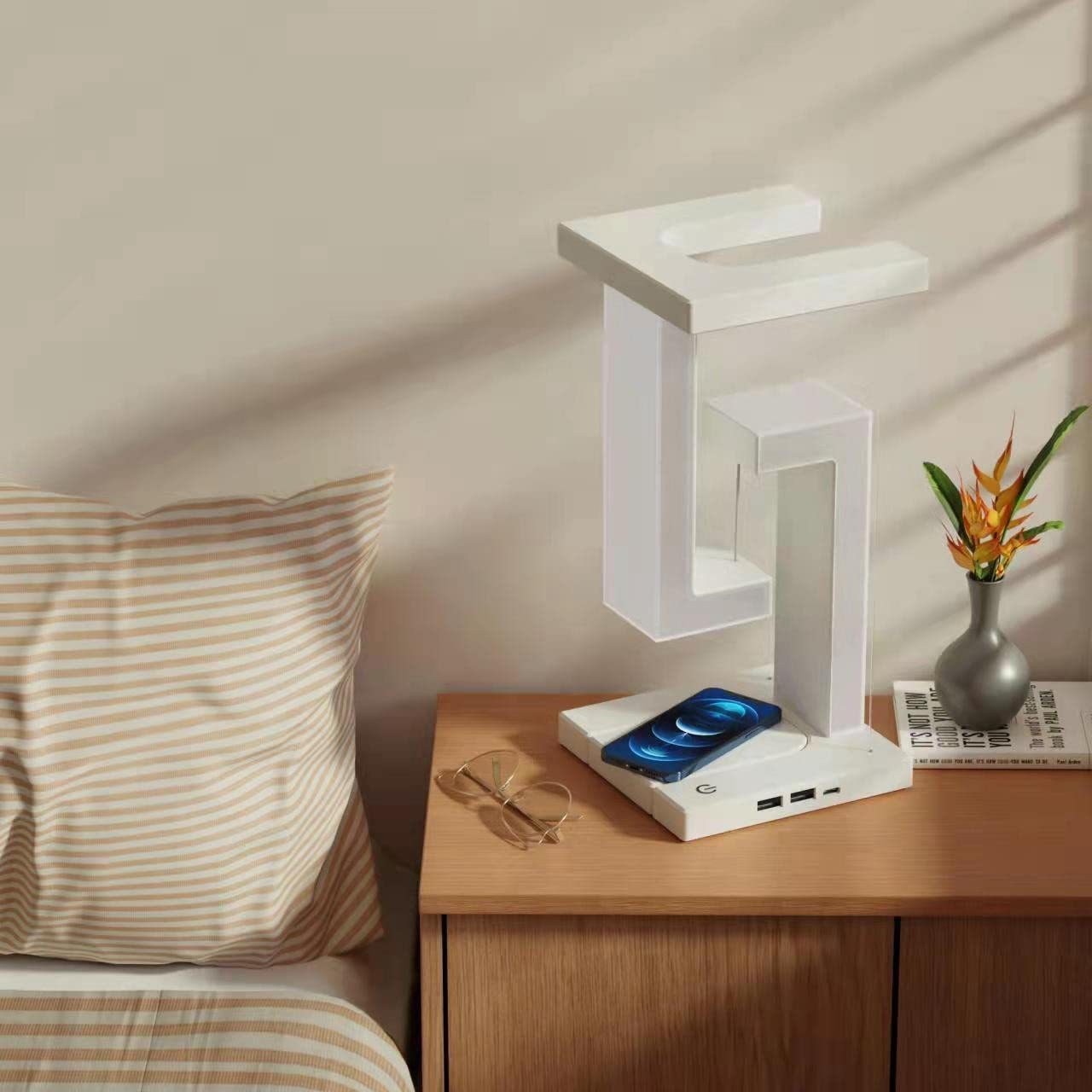 Kreative Smartphone Wireless Charging Suspension Tischlampe – Balance Floating Lampe für Zuhause & Schlafzimmer